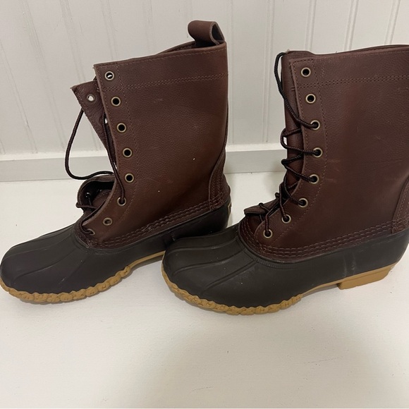 Men's Brown and Black Duck Boots - Picture 2 of 7